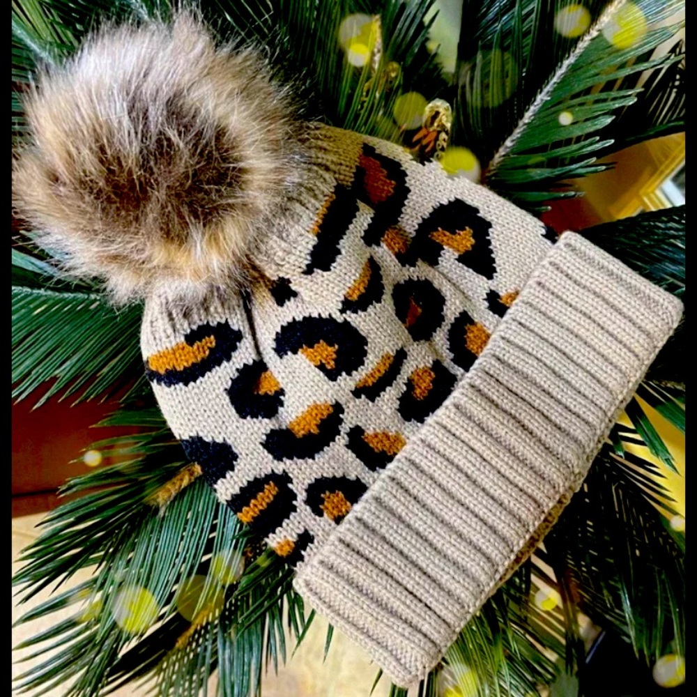 NEW ⭐️Khaki Leopard Print Hat🐆🖤